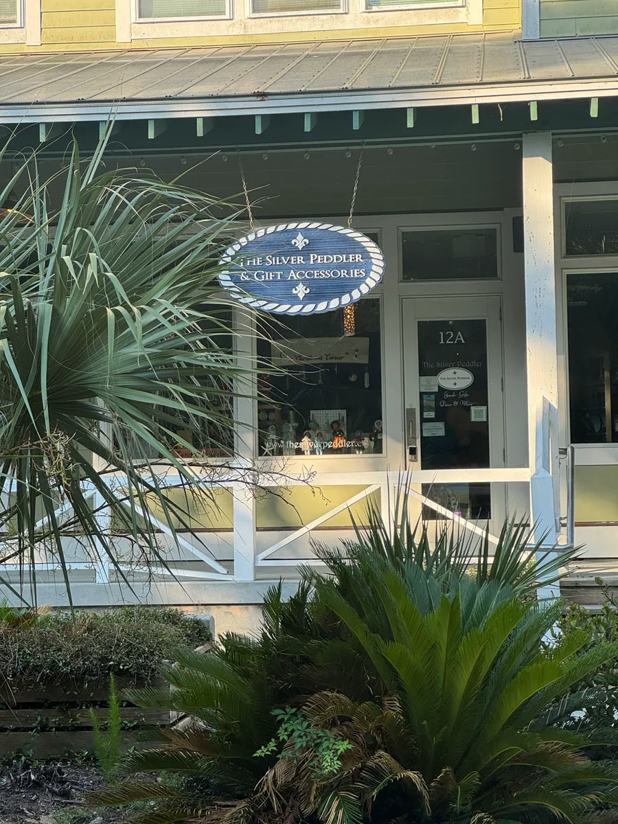 The Silver Peddler & Gift Accessories hanging sign and storefront